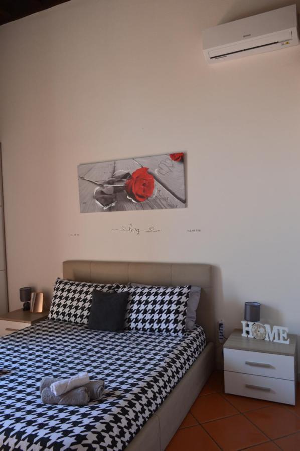 דירות צ'יוויטווקיה Domus Cavour מראה חיצוני תמונה