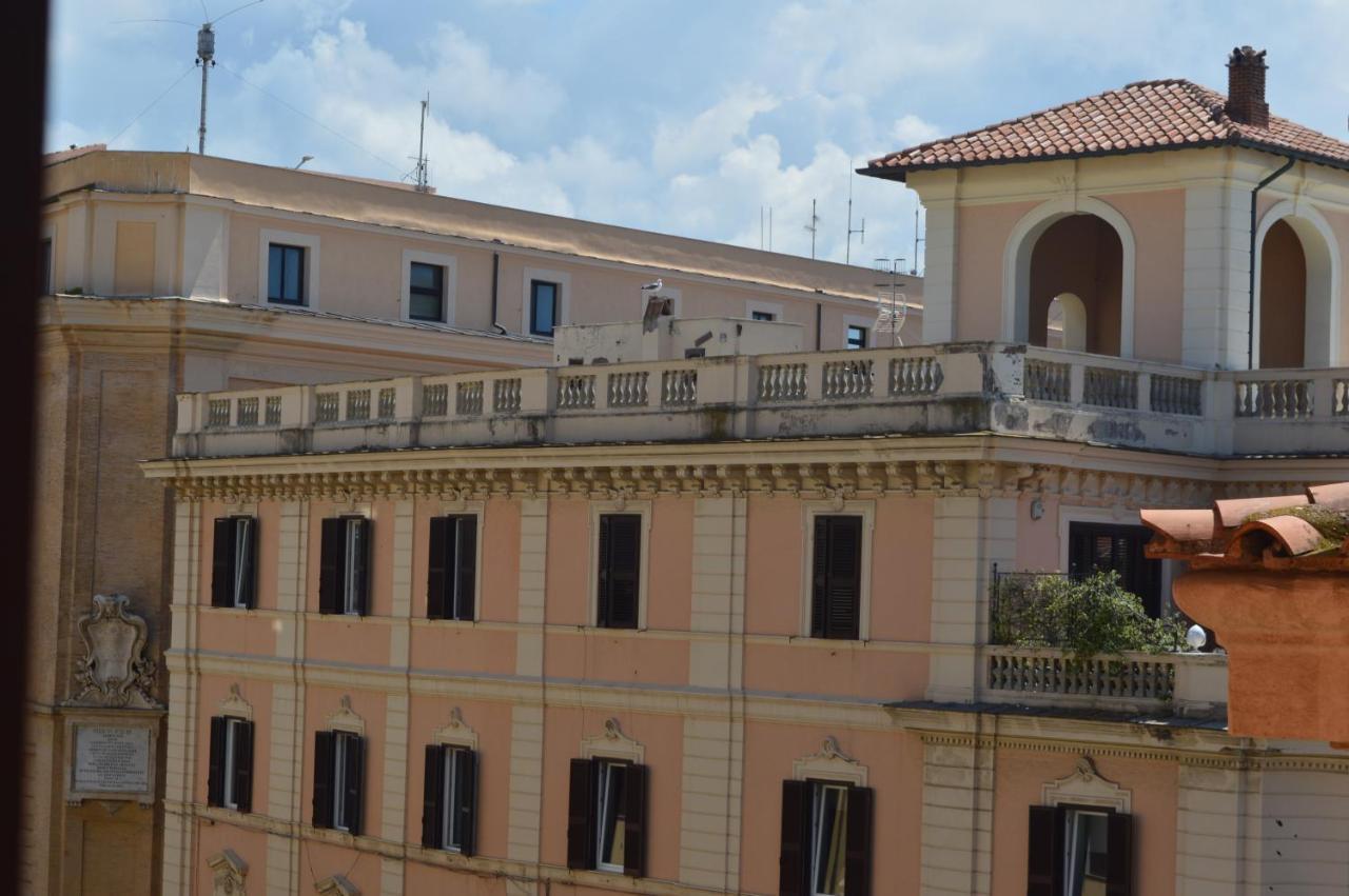 דירות צ'יוויטווקיה Domus Cavour מראה חיצוני תמונה